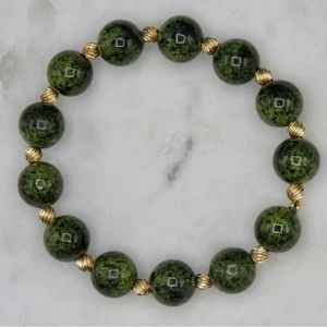 Green Kiwi Gemstone Bead and 14Kt gold beaded stretch bracelet
